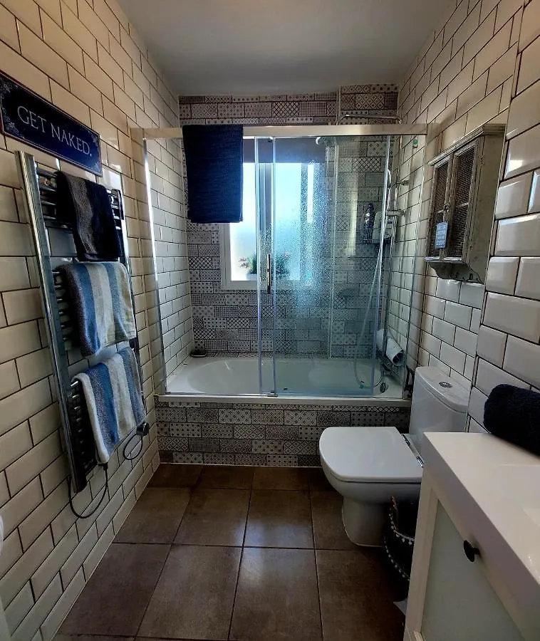 Benahavis Village Penthouse Apartment, 2 Bedrooms, Stunning Views, Swimming Pool !! Spain