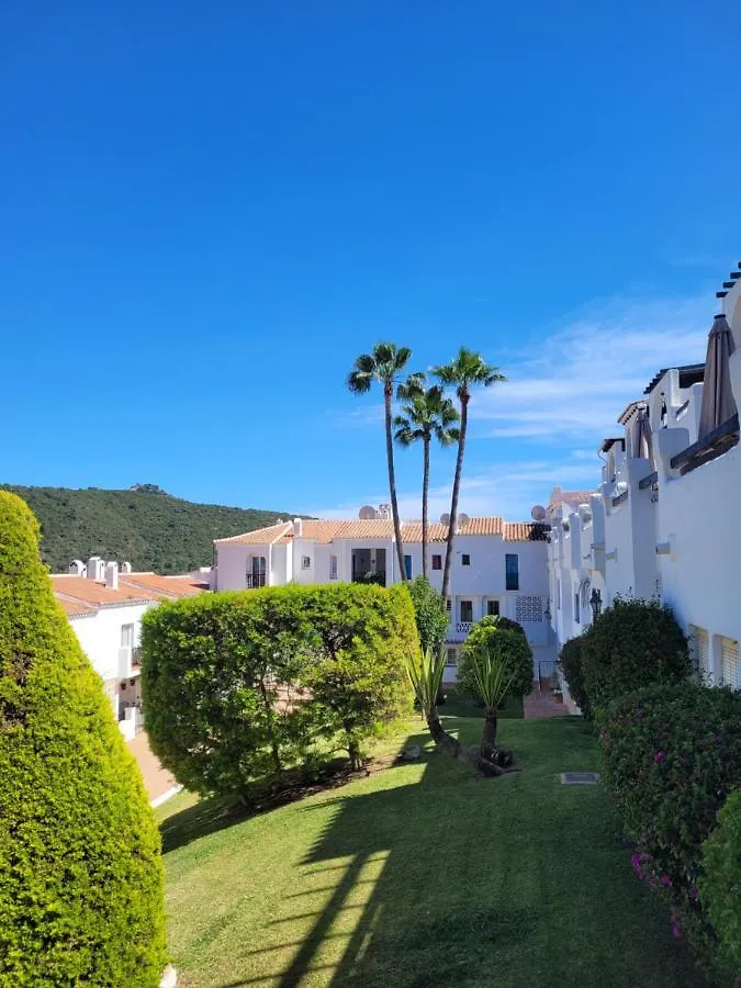 Apartment Benahavis Village Penthouse Apartment, 2 Bedrooms, Stunning Views, Swimming Pool !!